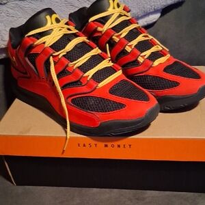 Nike Black and White Sneakers